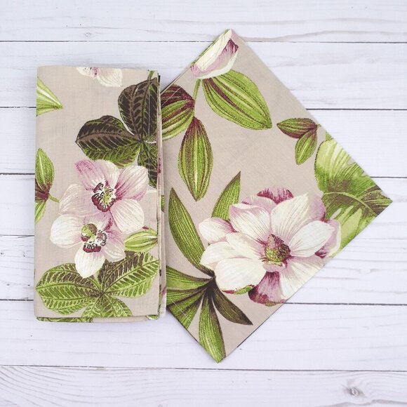 Fabric Dinner Napkins Tropical Flowers 18x18 Set of 4 Beige - Picture 1 of 2